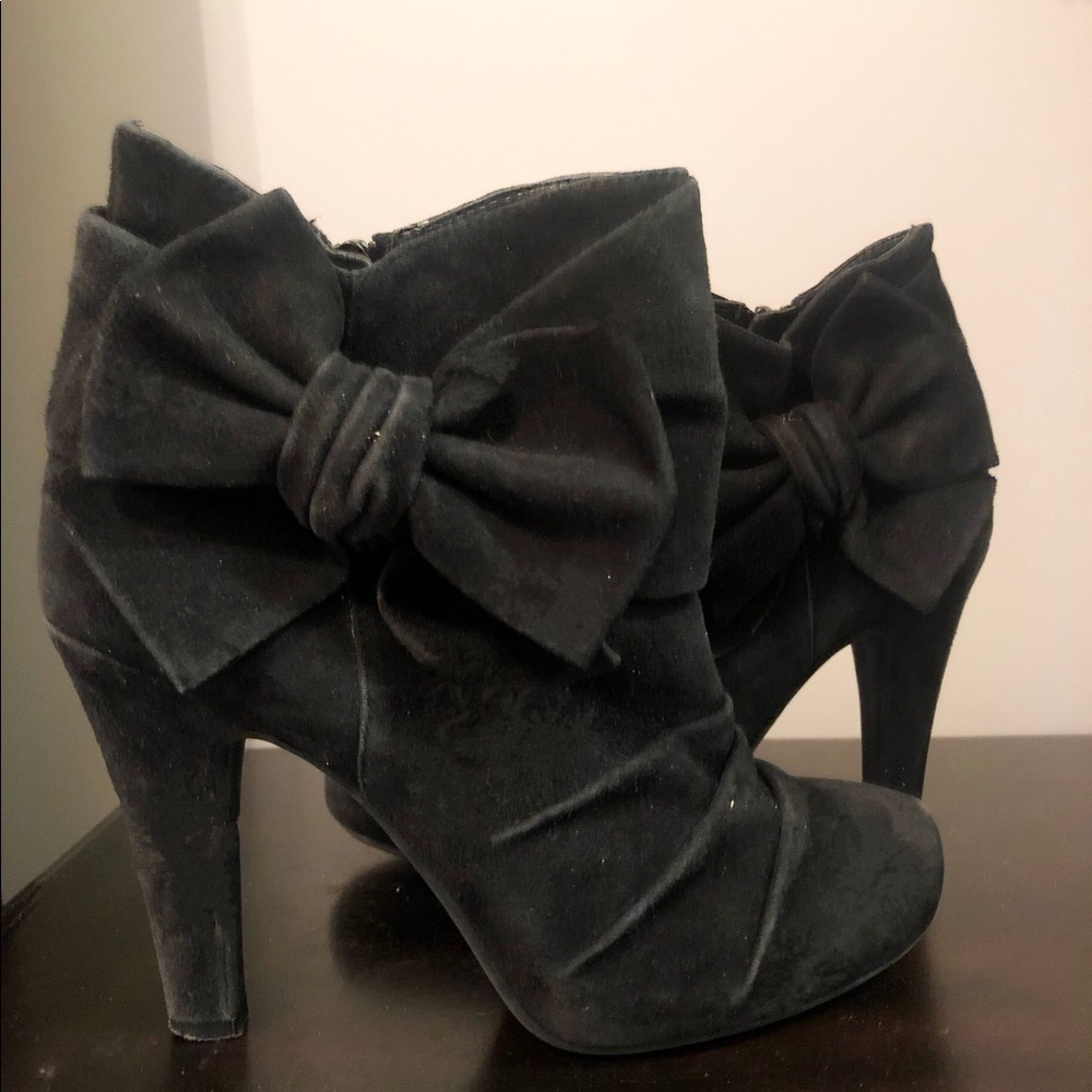 Black Ankle Boots